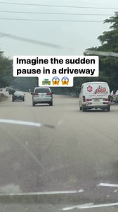 Pausing without indicator 🛣️😱😱 #ogarelizabethiyaji #travel #truckdrivers #highlights | Ogar Elizabeth Iyaji