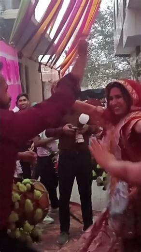 #bhangra #dol dance #dulhan bhangra #family function #ladies dance