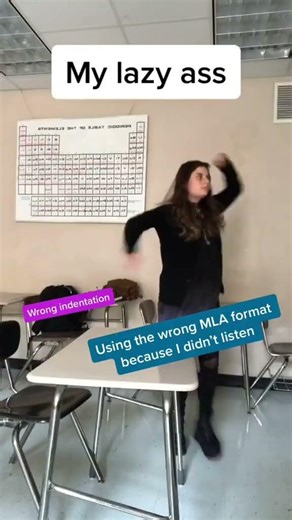 Were supposed to use the textbooks...#collegelife #Shorts #bbhasdzqas2