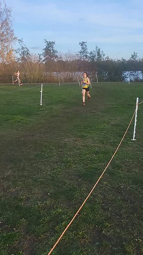 Cross Mechelen with @smartsport_endurance & @olympia_smart_sport. 🥇🥈🥉 YES, we got all 3 back home🤩 great team performance with GOLD @charlotte_van_hese SiLVER @leoniehenderieckx BRONZE & performance of the day @vannuffelenhannelore Proud coach! | Smart-Sport