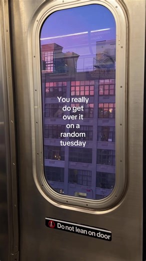 Jane (@jane.object)’s video of tuesday