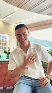 A veces callar duele más que irse… pero también enseña a volver a uno mismo. 💔✨ #Superación #Desamor #Sanar #MúsicaPopular #AsíSeMataElAlma | Hilder Higuita