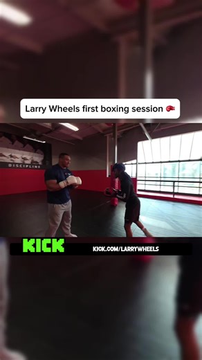 Larry Wheels' First Boxing Session: A Powerful Start