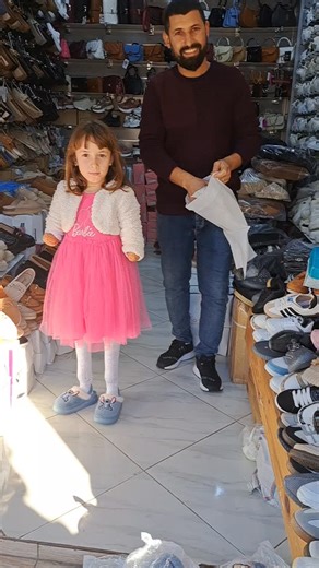 𝐒𝐭𝐨𝐫𝐞 𝐟𝐚𝐦𝐢𝐥𝐥𝐞 𝐢𝐫𝐚𝐨𝐮𝐢 | ‎اليوم زرتنا صاحبة الإبتسامة الجميلة ورائعة الأخت والحبيبه والجميلة @_inasselkharraz الفنون والجمال‎ | Instagram