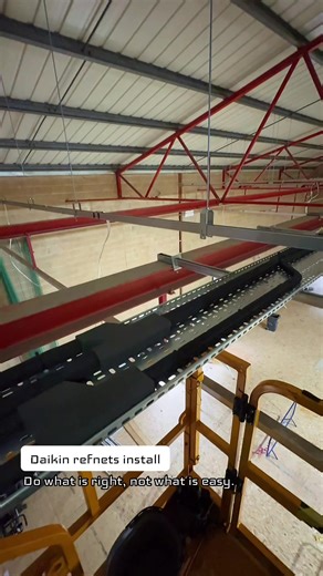 Installation of Daikin refnets for 20 kW twin systems high wall. #airconditioning #heating #daikin #install #work