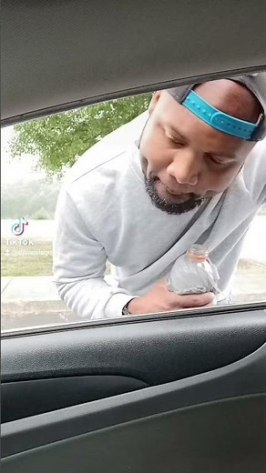 Poetic Justice 1993 movie scene reenactment: Lucky talks to his homies in the Hood #2pac #Poke