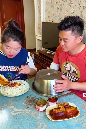 Every bite you stash I track like a professional thief 😎🍴 #FoodHunter #CleanSweep #Boomnow #Toptrending #吃货 | HuiJing Eating