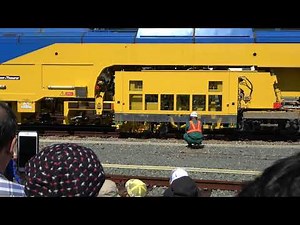 JR東海 浜松工場 マルチプルタイタンパー実演