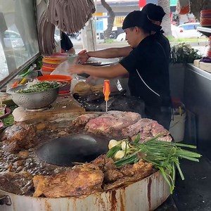 Mexico City is a taco lover's paradise, but which street tacos do the locals swear by? I hit the streets to uncover the most authentic and delicious tacos the city has to offer. From tender meat to perfect salsas, these are the tacos you need to try on your next visit! | Strictly Dumpling