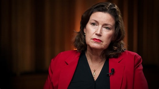 Fisheries Minister Jackie Jarvis defends controversial Perth and WA demersal fishing ban