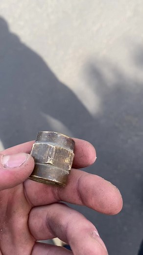 Effective Thread Cleaning Techniques for Plumbers