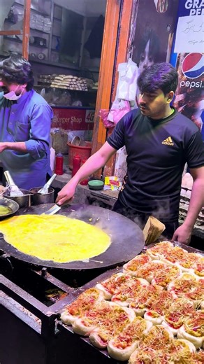 Peshawari Burger Making | Andy Wala Burger | Cheapest Price Wala Burger | Street Food View #reels