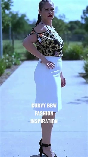 BBW | SSBBW | MOST BEAUTYFUL MODEL CURVY PLUS SIZE FASHION INSPIRATION