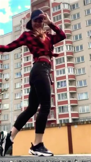 RAIM - ДВИГАТЬСЯ (MIKIS REMIX)