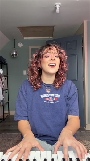 ✨ lauren ashley hall 🎙️ on Instagram: "love is a losing game - @amywinehouse ❤️‍🩹 recording & posting covers is my weakness cause I hate fancy recording equipment & the internet has gotten way too used to seemingly “unfiltered covers” that have been edited & autotuned to all hell (no shade to those people, I just don’t personally have the skills or patience required) so here’s a lil cover I recorded right after I performed at a 4 year old’s birthday party on Saturday 💖 I also think it’s hilar