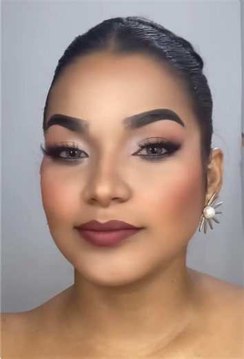 Maquillaje para graduación: fácil, bonito y natural