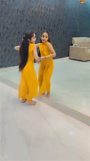 Instagram video by F2F neha dance class • Jan 29, 2026 at 6:06 AM