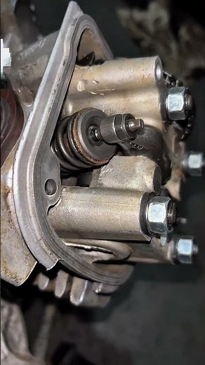 How to Adjust Engine Valve Clearance Like a Pro! 🛠️ #tips #mechanic