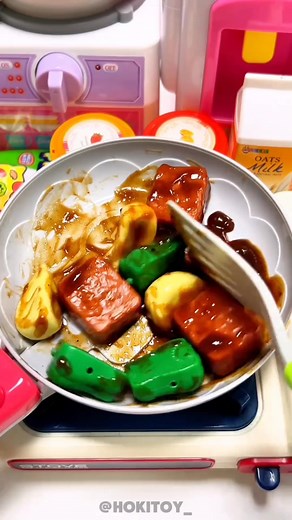 Filling the Hello Kitty lunch box😍 #asmr #toy #reel | Daily Asmr