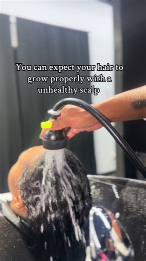 Shampooing and Conditioning Your Natural Hair: A Guide