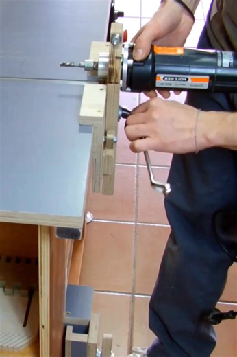 Homemade Router Table #woodworking | Ossagi Carpenter & النجار