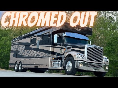 Super C Motorhome made by Haulmark on a Freightliner Chassis