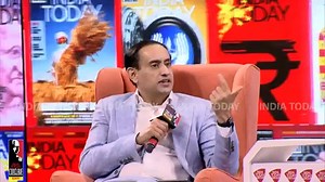 288K views · 8.7K reactions | Why investors are leaving #Maharashtra and going to #Gujarat? Minister of Road Transport & Highways @nitin_gadkari responds. #ConclaveMumbai22 | Rahul Kanwal | Facebook