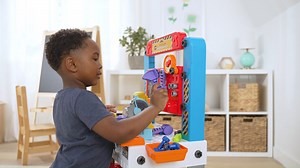 Nailed it! My Busy Workbench builds discovery with 9 project ideas and 60+ play pieces. Create your own workspace, then place a power tool on the interactive bench to hear about tools, colours and numbers. Let's get to work! Learn more: https://shorturl.at/fszI1 #VTechANZ #MyBusyWorkbench #roleplay #preschooltoy #workbench | VTech Toys ANZ | Facebook