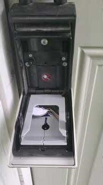 How to open the sentri lock