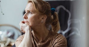 Démence précoce : 5 signes à surveiller chez ses proches après 50 ans