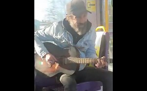 WATCH: Dublin busker singing "You’ve Got a Friend in Me" to a child will warm your heart
