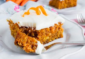 BEST CARROT CAKE EVER