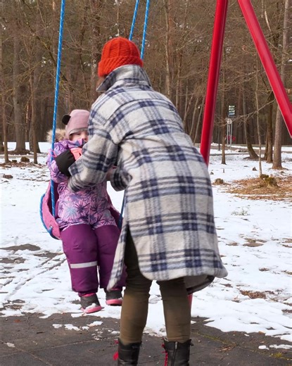 2K views | Perfectly Shaped DIY Swing! | Survival Island | Facebook