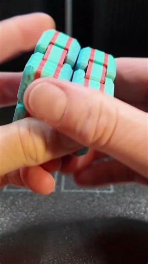 Satisfying 3D Printed Honeycomb Infinite Cube! 🧊✨ #3dprinting #3dprinted #fidget #bambulab #h2d