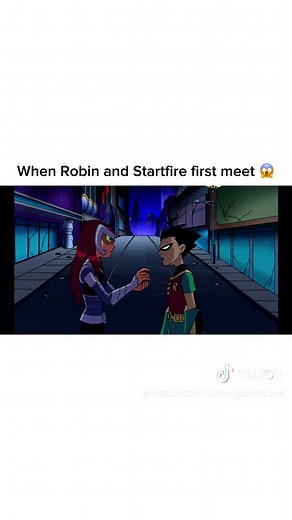 Robin and Starfire Kiss: Teen Titans Love Story Revealed