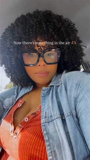Taylor Cole - Indianapolis Content Creator on Instagram: "I used to only wear my hair straight because I thought that was beautiful. I’m so glad I finally embraced my natural curls. #curls #curlygirlmethod #hair #curlyhairproblems #curlynaturalhair #curlys #curlygirlsrock #naturalhair"