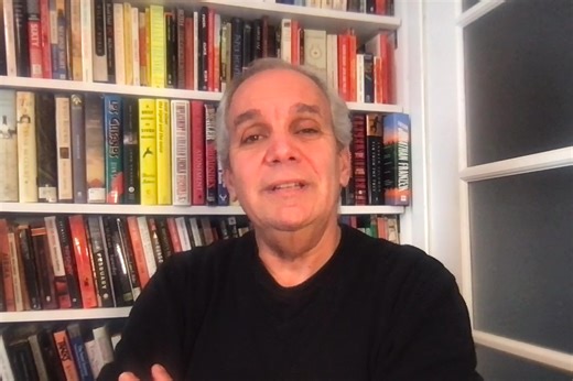 Celebrate Freedom to Read Week with the Jewish Public Library! Stop by the Library at 5:30 on Tuesday February 20 for an interactive discussion entitled IGNITE MINDS, NOT BOOKS, where participants will learn about the history of book banning and hear stories of censorship from our brand new Writer in Residence, Emil Sher! The program can also be livestreamed here: https://us02web.zoom.us/j/85465473887 Check out this short video to learn more from Emil himself 👇 or visit www.jewishpubliclibrary.