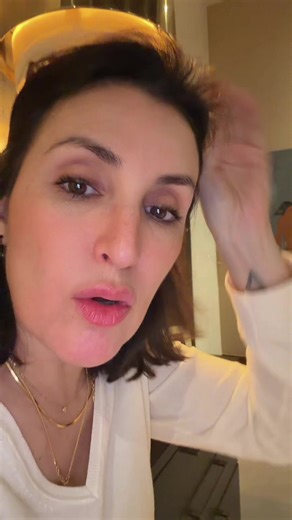 Mi trabajo fluye con orden, creatividad y expansiós y mis proyectos se venden, se valoran y me sostienen. 334 cambios favorables a corto plazo 75139 Despejar caminos profesionales #codigossagrados #codigossagradosagesta #manifestacion #alebernal #vidapositiva