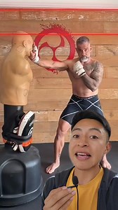 Conoce una técnica de Autodefensa que puedes usar para 1mpactar a un agr3sor callejero #autoproteccionpersonal #defensa #autodefensa #defensapersonal #autoproteccion | Autoprotección Personal