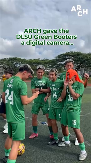 Archers Network on Instagram: "CAPTURING LIGHTNING STRIKES! 😉📸 Good vibes only with the DLSU Green Booters as ARCH’s digital camera captured euphoric smiles, candid moments, and pure joy from the team that made the sun shine brighter and the sky gleam like opalite! #ARCHSports #UAAPSeason88 #StrengthInMotionHopeInAction #DLSU #GoLaSalle AnimoLaSalle ARCH ArchersNetwork"