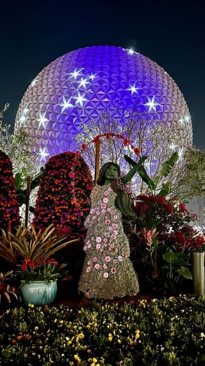 12K views · 57 reactions | The Encanto topiaries at Epcot are a beautiful and colorful display that celebrates the magic of the film. The topiaries feature Mirabel, Antonio, Isabela, and Luisa, all of whom are beautifully rendered in living plants. The topiaries are located in the main entrance of Epcot, and they are sure to be a popular photo op for guests of all ages. #waltdisneyworld #epcot #encanto #epcotflowerandgardenfestival #seewdw | See WDW | Facebook