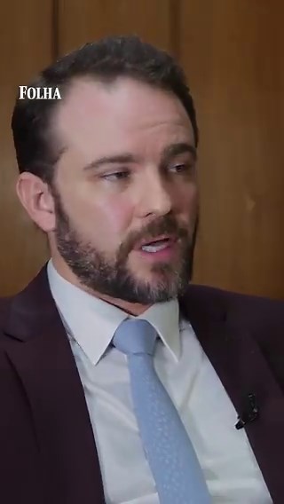 O governo Lula deveria ainda nos primeiros dias de 2023 convocar rede nacional para explicar a situação das contas públicas hedadas do desgoverno anterior. Não o fez.Não sei o motivo, talvez excesso de confiança.Ao não fazê-lo naquele momento perdeu-se uma oportunidade de ouro.Fazer agora, parece fora de hora.Não foi por falta de aviso!