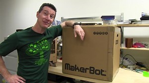 EEVblog #318 - Makerbot Replicator 3D Printer Unboxing & Review