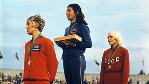 Colette Besson, médaillée d'or sur 400m aux JO de Mexico en 1968 - ICI