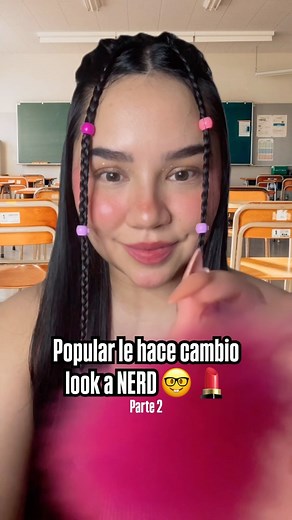Cynthia Fernandez | Popular le hace cambio de look a nerd 🤓 💄 #asmr #asmrcommunity #asmrsounds #asmrvideo #asmrrelax #asmrsound #asmrtriggers #asmrsleep... | Instagram