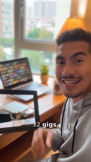 10.1 Inch Wifi Digital Picture Frame, IPS HD Touch Screen Cloud Smart Photo Frames with Built-In ...