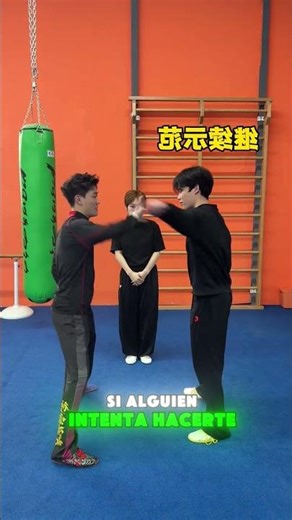 ¡Hoy tuve clase de artes marciales! ¡Pero el instructor no parecía muy contento! 😂