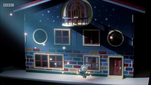 Moon and Me (UK & USA) Version