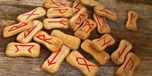 Confira os significados e o uso mágico da runa Ansuz