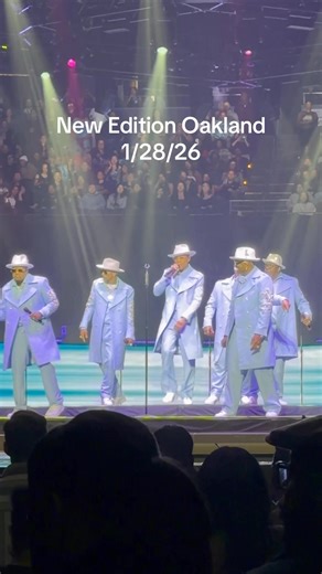 Oakland, you set the tone. 🔥 First night of the #NewEditionWayTour and the Bay showed OUT. | New Edition